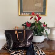 Sac à main Bellevue GM Louis Vuitton Cuir verni Monogramme Amarante